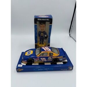 Michael Waltrip 15 NASCAR Racing Action Diecast Car Bobblehead NAPA Auto Parts